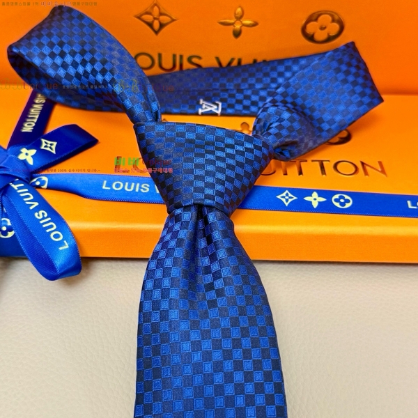 #���̺��� Ŭ���� ��Ÿ�� 9L255913-2