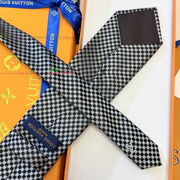 #���̺��� Ŭ���� ��Ÿ�� 9L255913-4