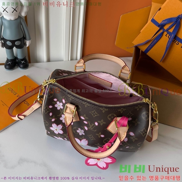 ���̺��� �ݵѸ��� ���ǵ� 25 M40395-3