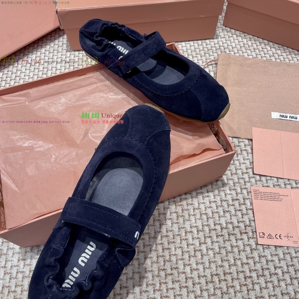 ���� �̿�̿� �޸����� �÷� 30MU255248-1