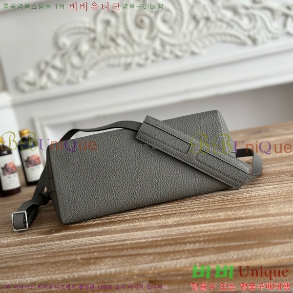 #�����޽� Berlingot 23 PM HE27855141-304