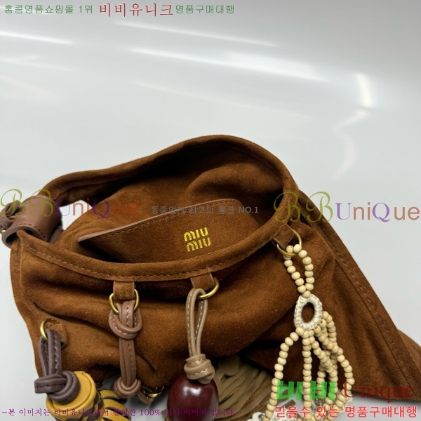 #�̿�̿� �׼������� �ִ� �����̵� �� 5BA295-101