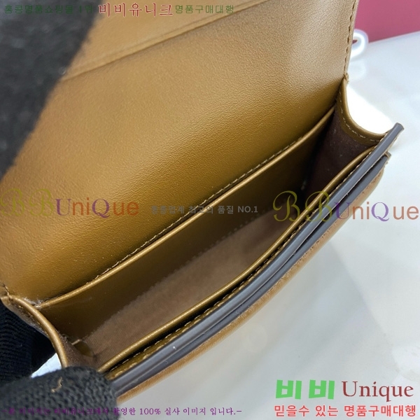 #���� ���е� ī�� ���̽� 818795-103