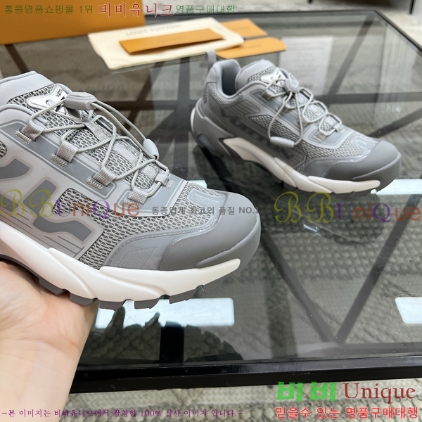 ���� ���̺��� ����Ŀ�� LV3306112-3