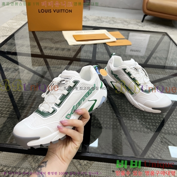 ���� ���̺��� ����Ŀ�� LV3306112-4