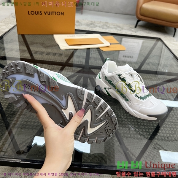���� ���̺��� ����Ŀ�� LV3306112-4