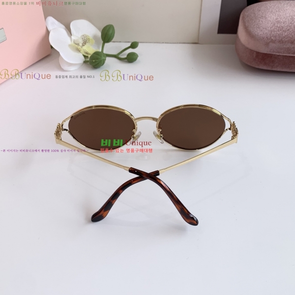 ���� �̿�̿� ���۶� 8MU256112-9