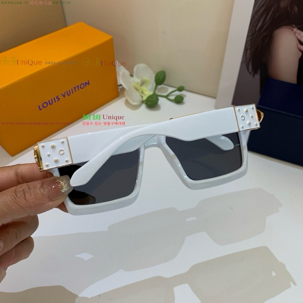 ���̺��� ���۶� �������� 9LV2561121-3