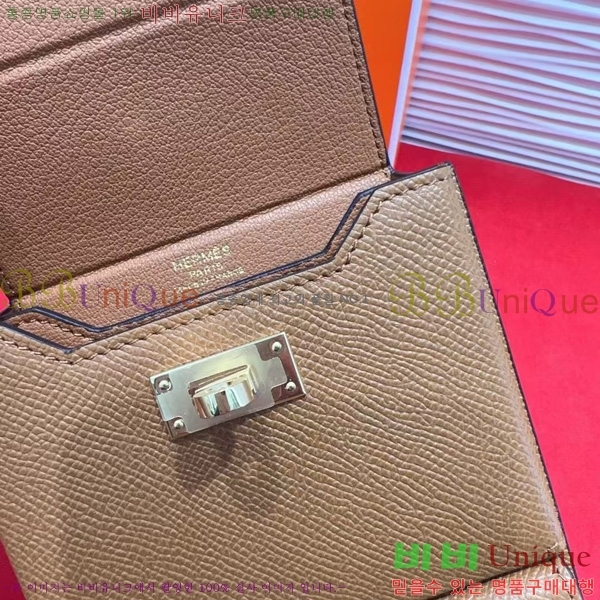 #�����޽� �̸� ��Ƽ ���� �� �� �Ŀ�ġ HE422407-3