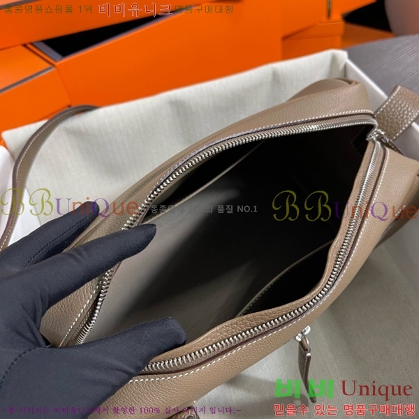 #�����޽� Nouveau On Boby ����� HE4224062-1 Ŭ������