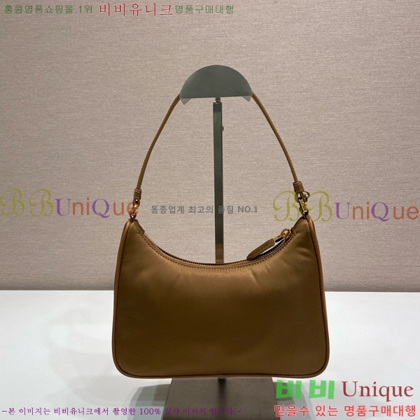 #����� ������� 2005 ���ǾƳ� Ʈ���� �����Ϸ� ȣ���� 1N204M-101