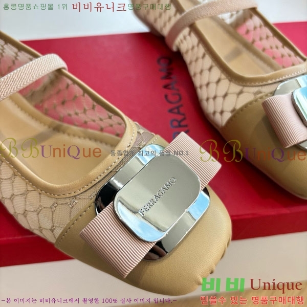 ��󰡸� �÷����� F2566603-1