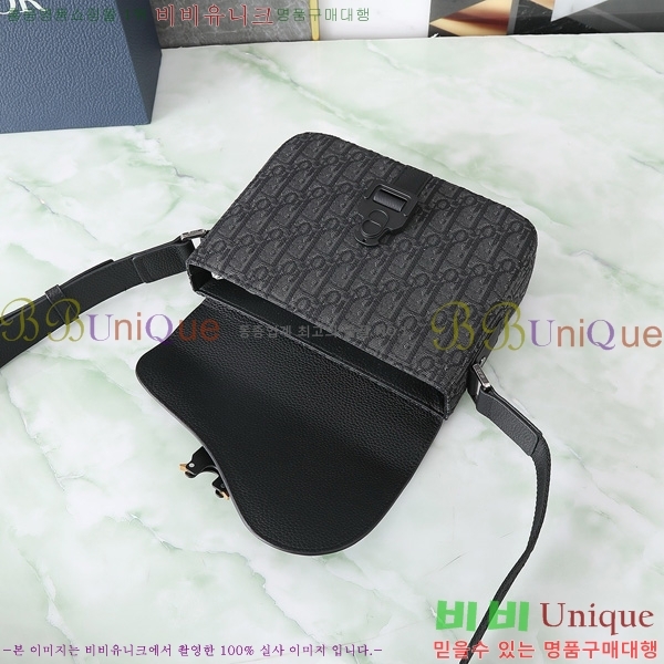 #��� ���� �÷� ��Ʈ���� 1ADPO049-104