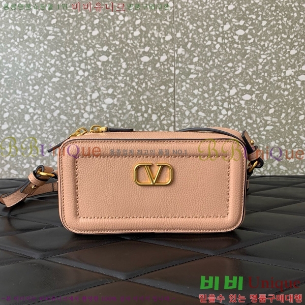 #�߷�Ƽ�� ����ٴ� ũ�ν��� 6205-103