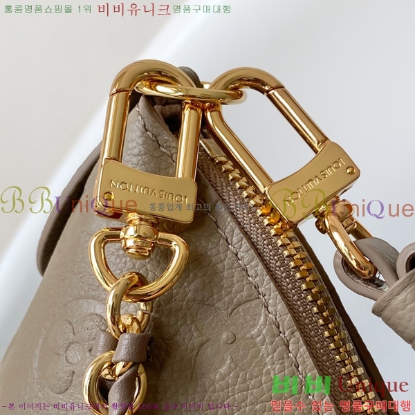 #���̺��� ���� �ҷδ� ũ�ν��� M13706-102