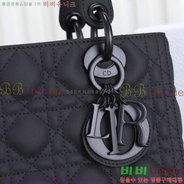 #��� ���̵�� �̵� M50660-3