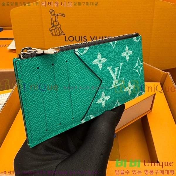 #���̺��� ���� ī�� Ȧ�� M83102-200