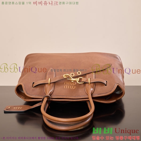 #�̿�̿� �ƹ�ٸ� ���� ����� �̵�� 5BG291-702