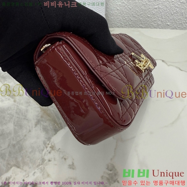 #��� ũ�ν��� ���� �� �޴��� �Ŀ�ġ �̴Ϲ� S0977-104