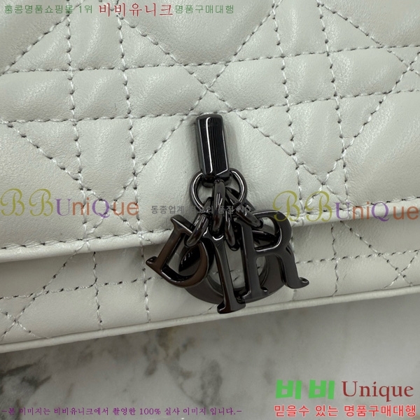 #��� ũ�ν��� ���� �� �޴��� �Ŀ�ġ �̴Ϲ� S0977-202