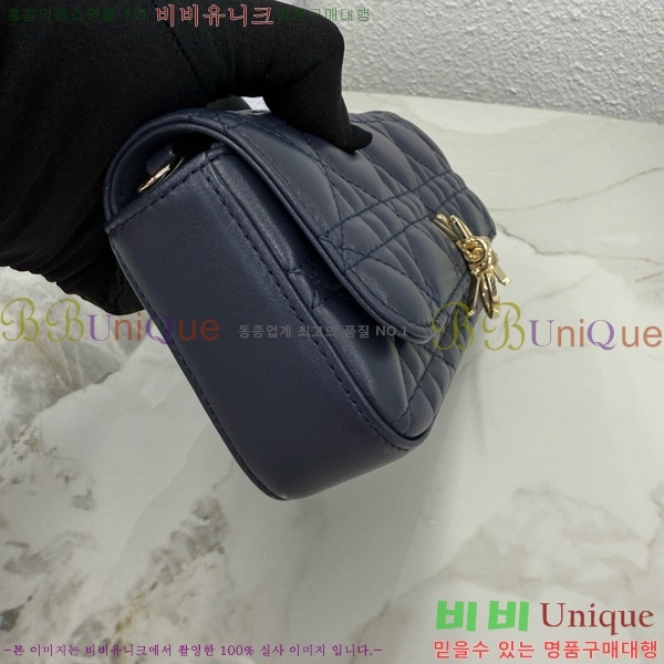 #��� ũ�ν��� ���� �� �޴��� �Ŀ�ġ �̴Ϲ� S0977-217