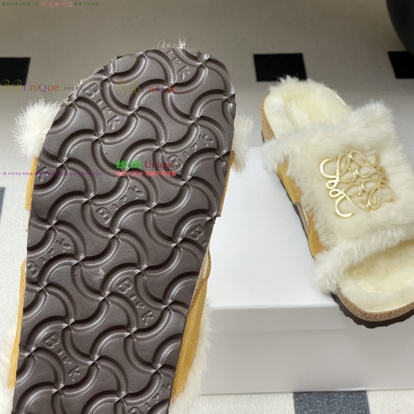 ���� �ο��� �þ �� ���� 30LW2582318-2