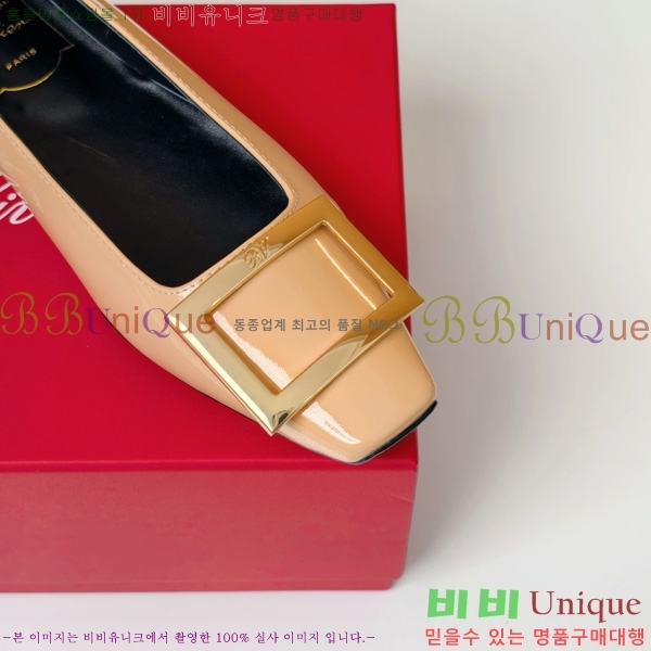 ������� ��Ŭ �߷����� �÷� 32RV725541-2