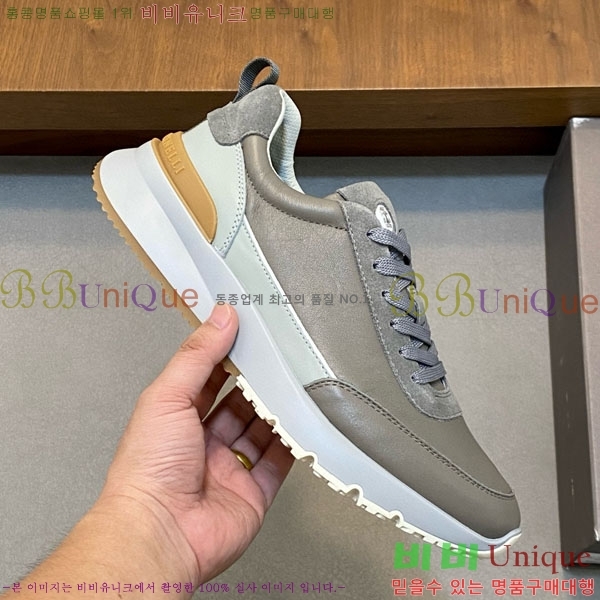 ���� ���ڷ� ��ġ�ڸ� ����Ŀ�� B3C15065-1