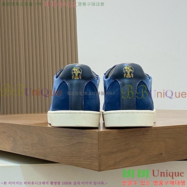 ���� ���ڷ� ��ġ�ڸ� ����Ŀ�� B3C170221-5