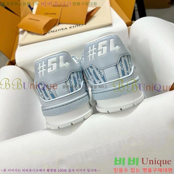 ���̺��� Trainer ����Ŀ�� �������� 4L2011154-16