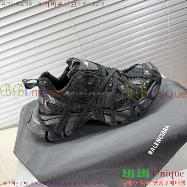 �߷��þư� 3XL Ʈ���̳� ����Ŀ�� BLA356602-3