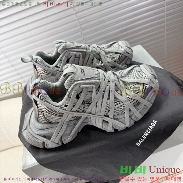 �߷��þư� 3XL Ʈ���̳� ����Ŀ�� BLA356602-4