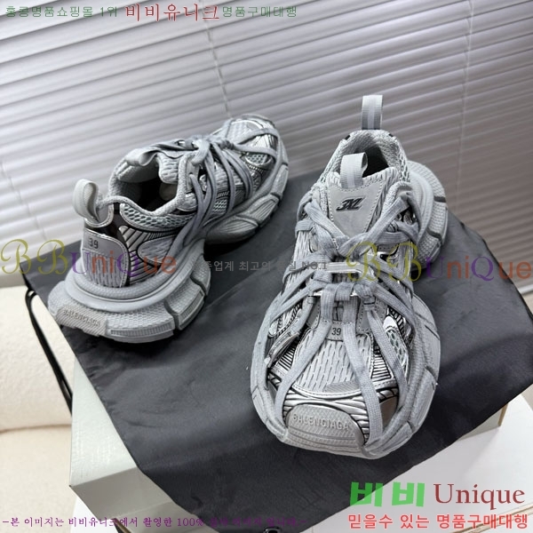 �߷��þư� 3XL Ʈ���̳� ����Ŀ�� BLA356601-6