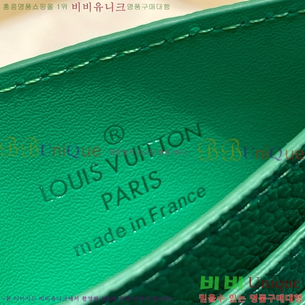 #���̺��� ���� ī�� Ȧ�� M25988-101