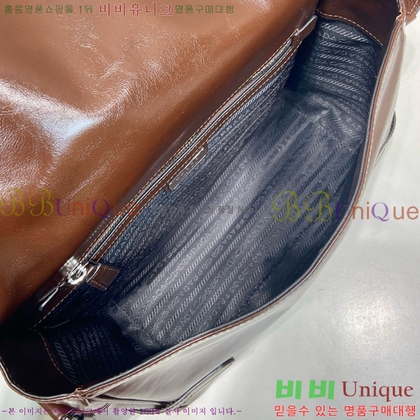 #����� �ﰢ �ΰ� ī����Ų ����� 2VD073-104