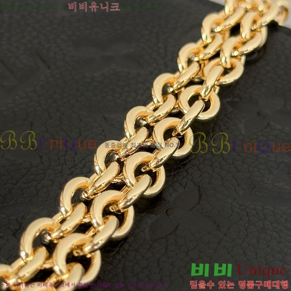 #���̺��� �ٹ� ���� ü�ι� M67841-1002