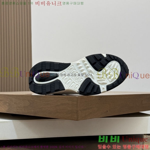 ���� �߷�Ƽ�� ����Ŀ�� 3VA995562-2