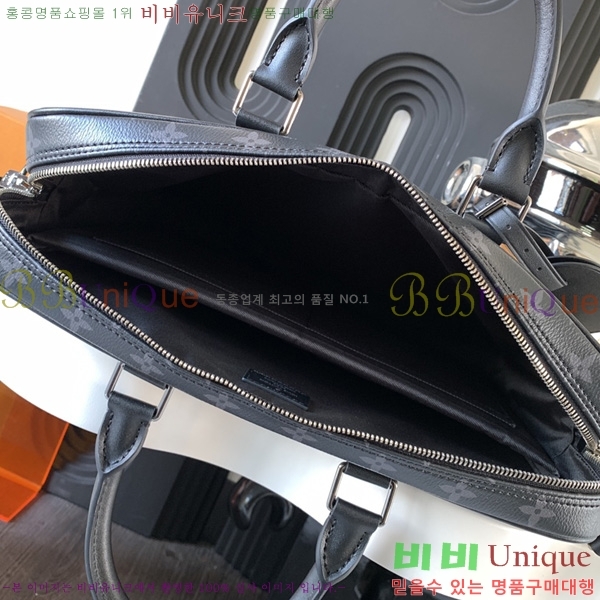 #���̺��� ����Ʈ ��ť�� ������ PM M46457-200