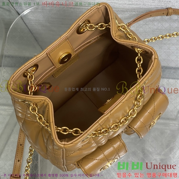 #��� Caro �̵�� ��Ƽĳ�� ü�� ���� M00550-4