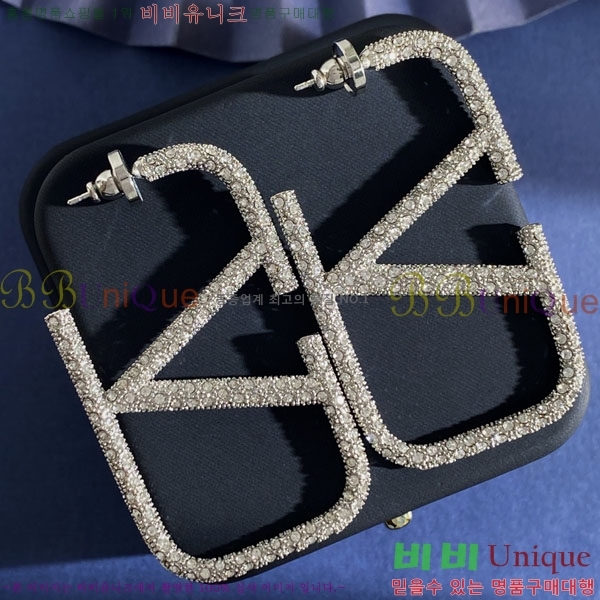 �߷�Ƽ�� �Ͱ��� VT012056-15