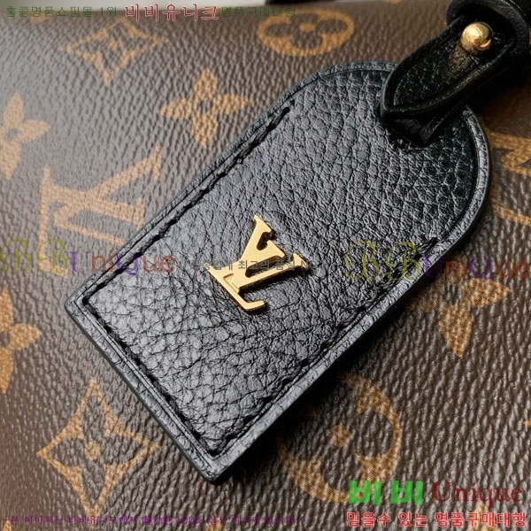 #���̺��� ĳ���� BB M26568-101