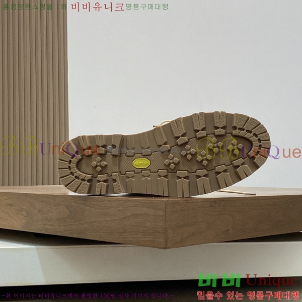 ���� ��**�� ����ž MO97899-4