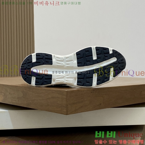 ���� ��**�� ����Ŀ�� MO286905-2