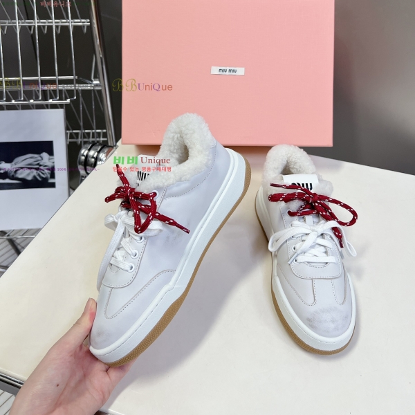 ���� �̿�̿� �þ �� ����Ŀ�� 36MU25101611-4