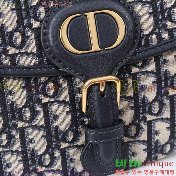 #��� �ٺ�� BOBBY �̵�� M9337-102