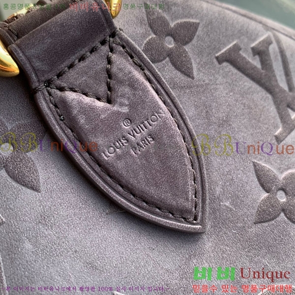 #���̺��� ���ǵ� P9 �ݵѸ��� 40 ���׷� M15225-1