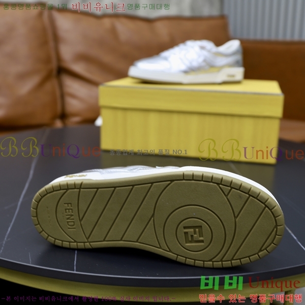 ��� ����Ŀ�� �������� F97402-8