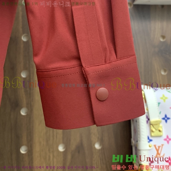 ���� ������ ī�� ���� Ƽ���� B56457-1