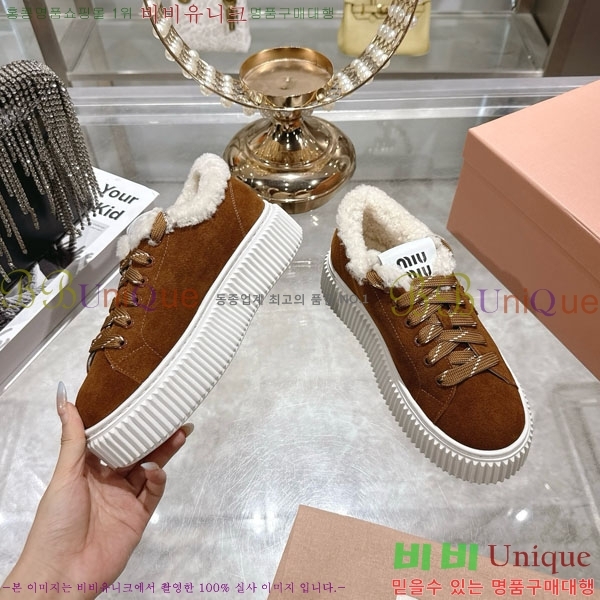 ���� �̿�̿� �þ �� ����Ŀ�� 30MU902302-3