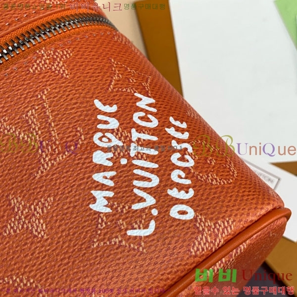 #���̺��� �Ͻ� �̴� ����Ƽ ���̽� M44495-102